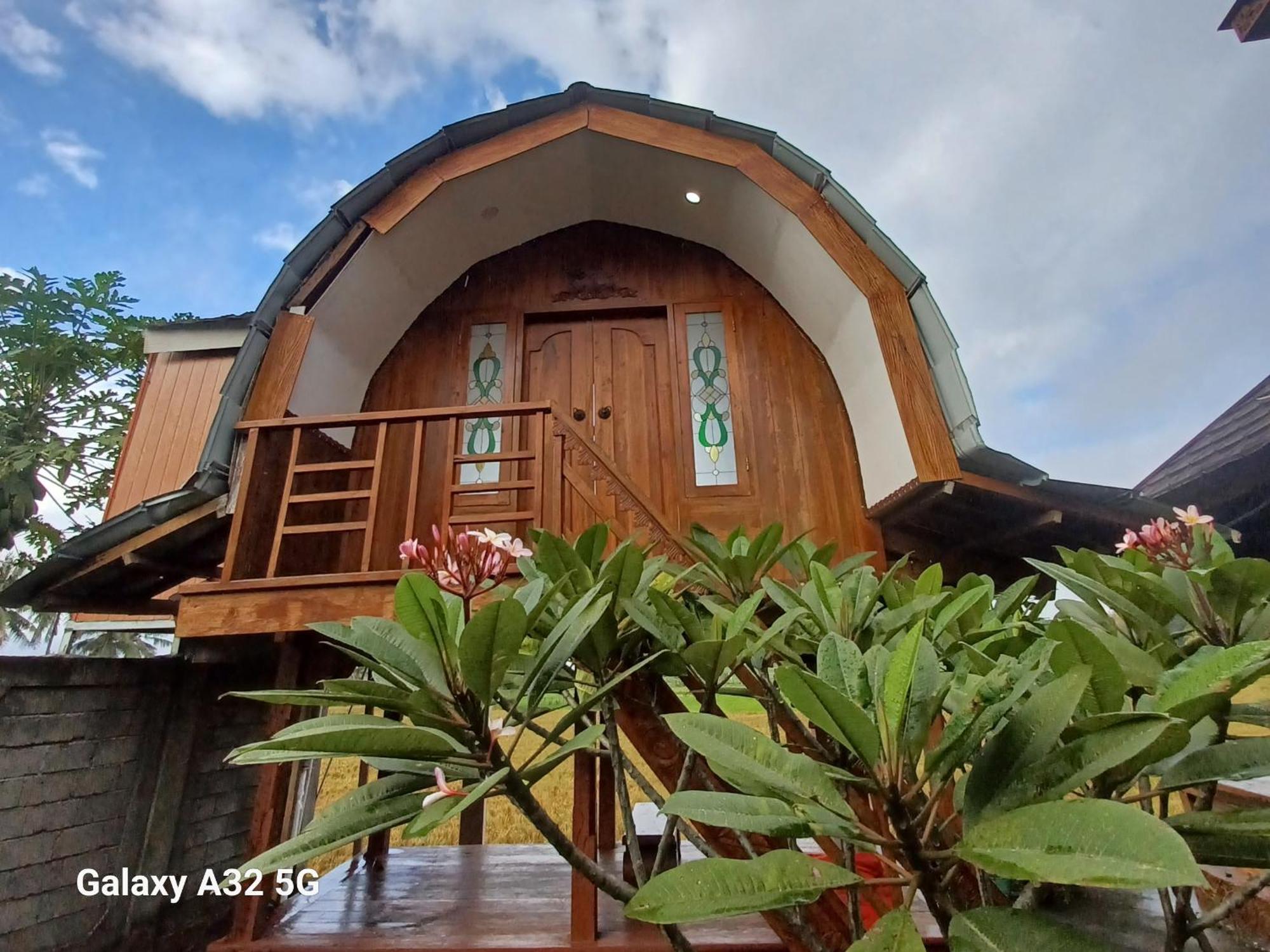 Bujak Permai Villa Matahari Lombok Ntb Praya Ngoại thất bức ảnh
