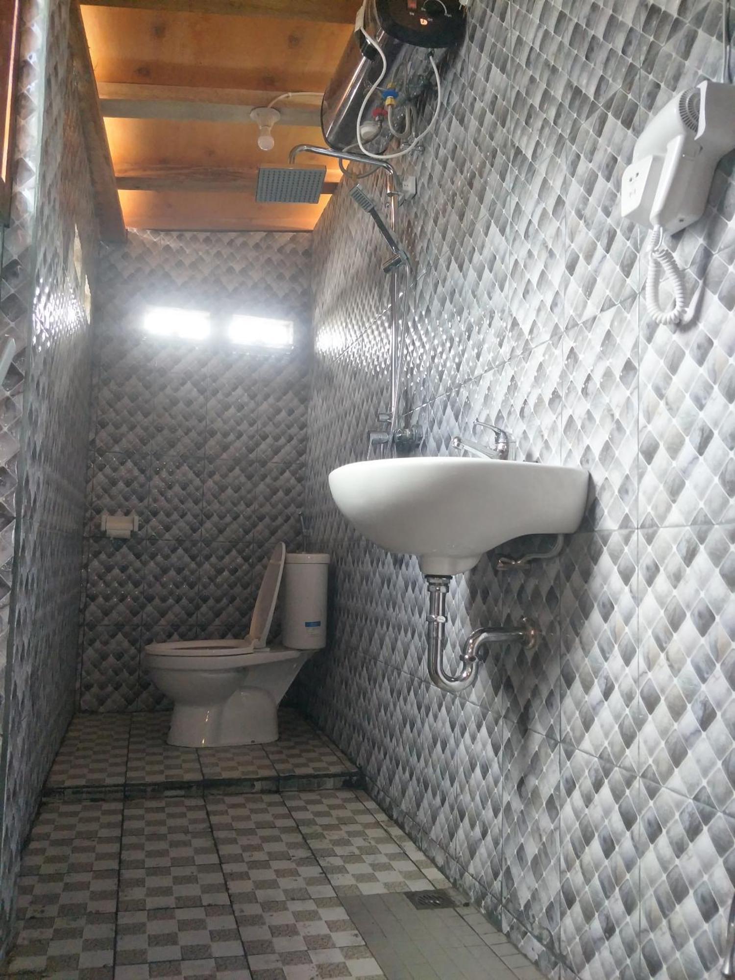 Bujak Permai Villa Matahari Lombok Ntb Praya Ngoại thất bức ảnh